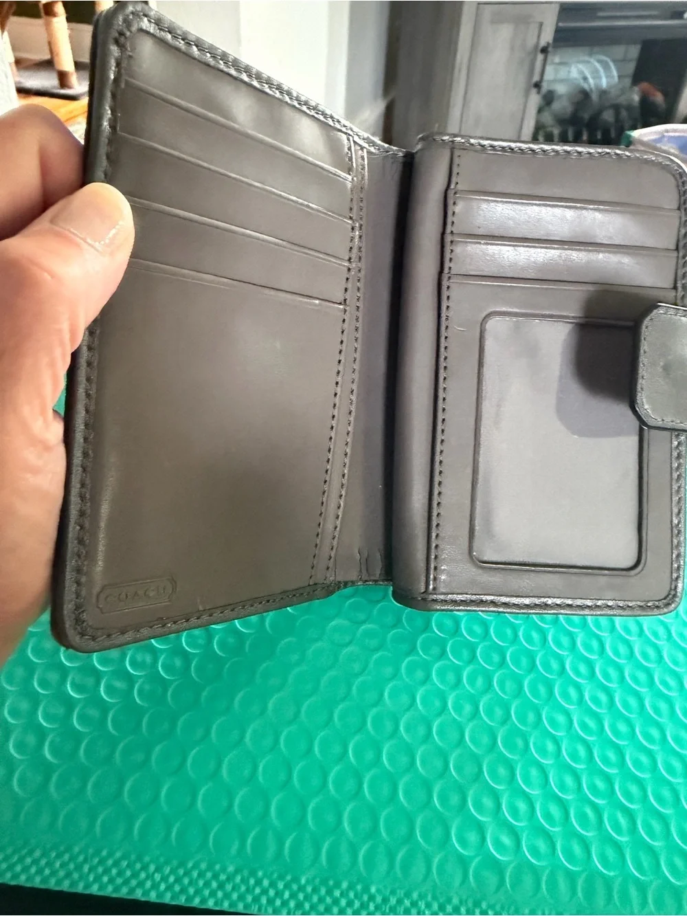 Coach bi fold